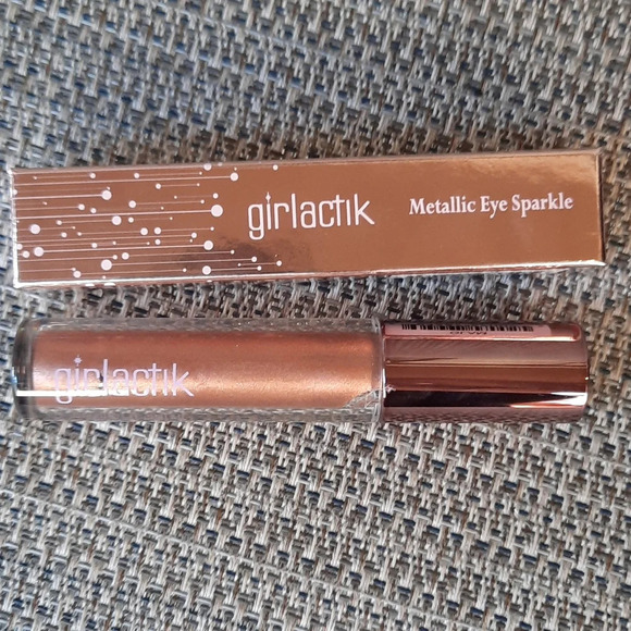 Girlactik Metallic Eye Sparkle Shadow GLAM - Picture 1 of 3